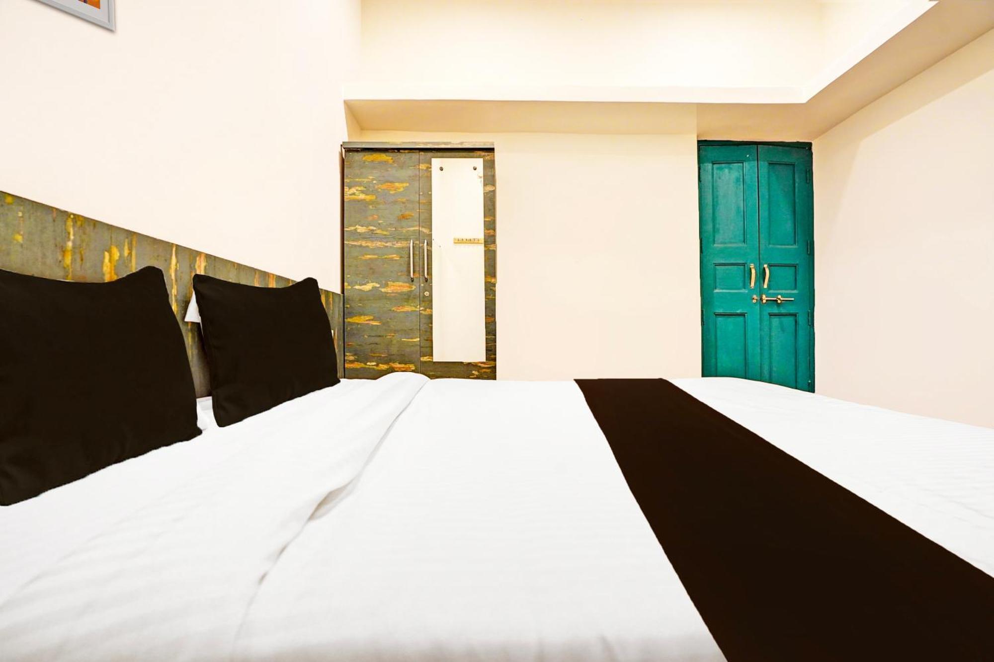 Super Hotel O The Vantage Inn Nagpur Eksteriør billede